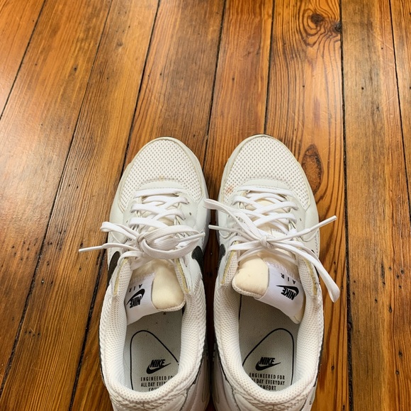 Nike AirMax Sneakers - Picture 3 of 3